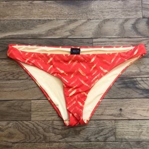 NWOT Dolce Vita Bottoms, M